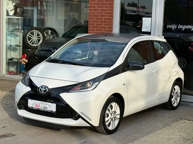 Toyota Aygo view 7