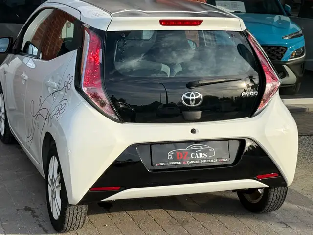 Toyota Aygo view 15