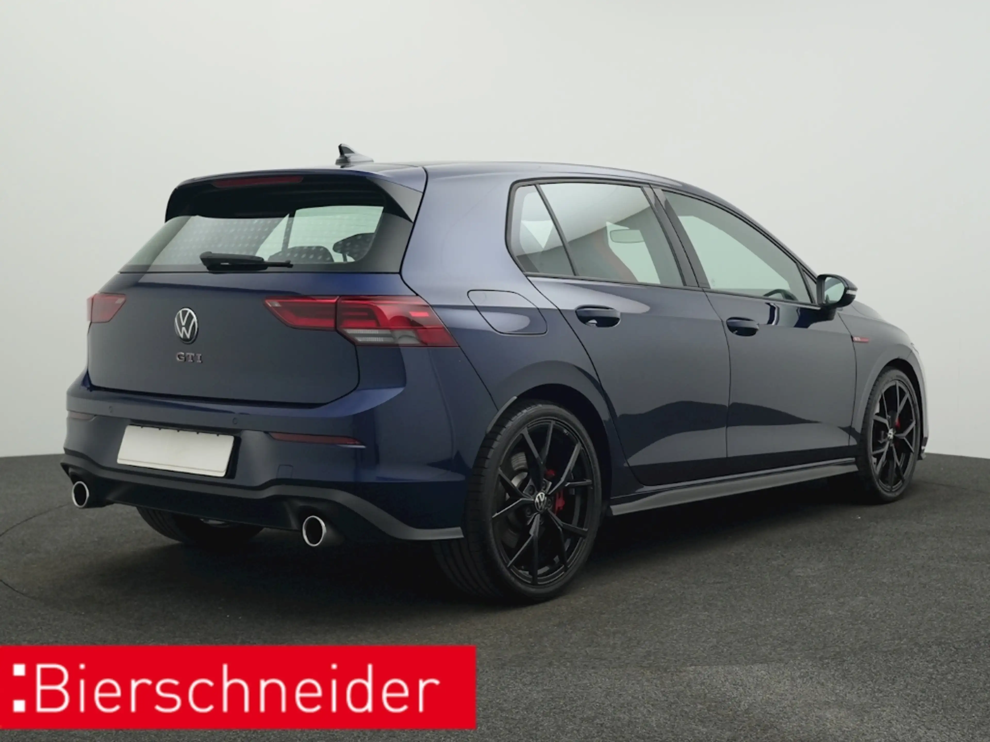 Volkswagen Golf GTI 8 2.0 TSI DSG NAVI LEDER ACC 19 LED — photo 6