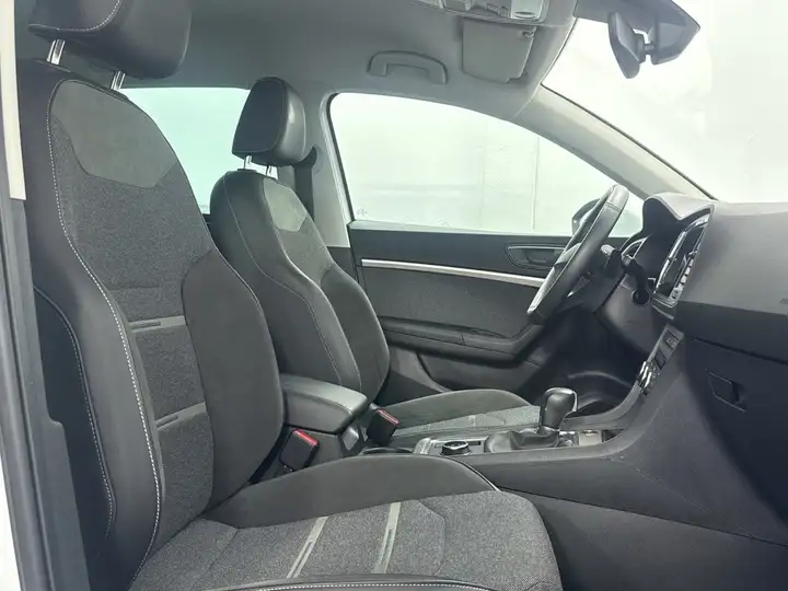 SEAT Ateca 2023, foto 5