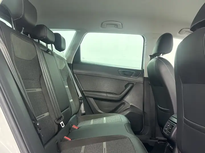 SEAT Ateca 2023, foto 6