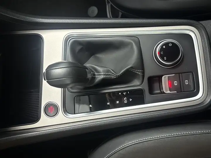 SEAT Ateca 2023, foto 13