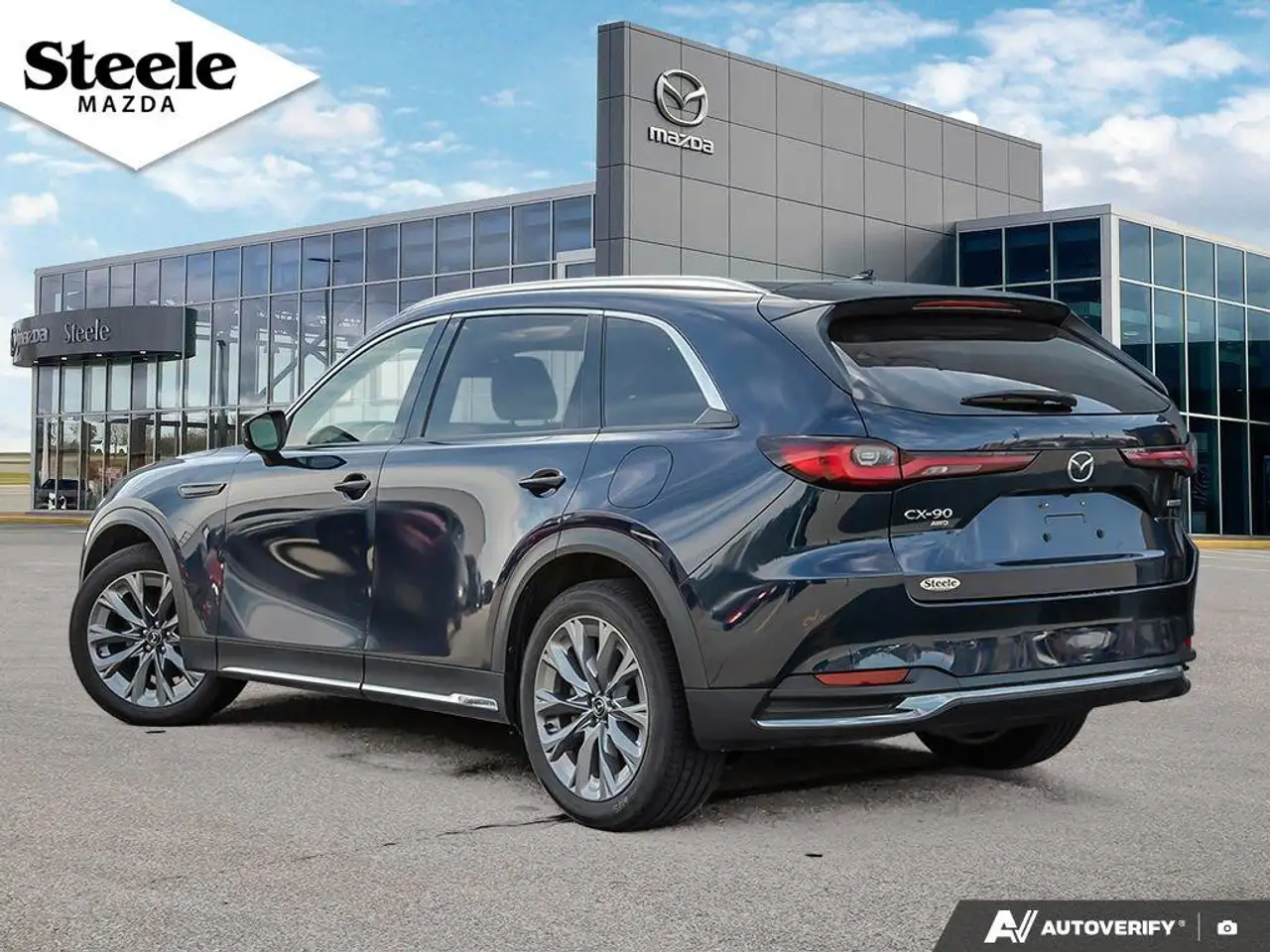 Mazda CX-90 MHEV снимка Mazda CX-90 MHEV