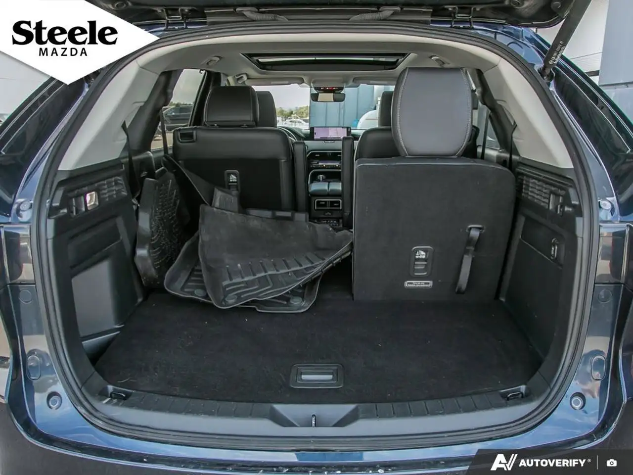 Mazda CX-90 MHEV снимка Mazda CX-90 MHEV