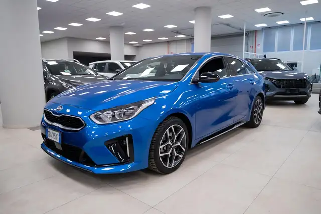 Kia ProCeed / pro_cee'd 1.6 crdi GT Line Techno Pack 136cv my20