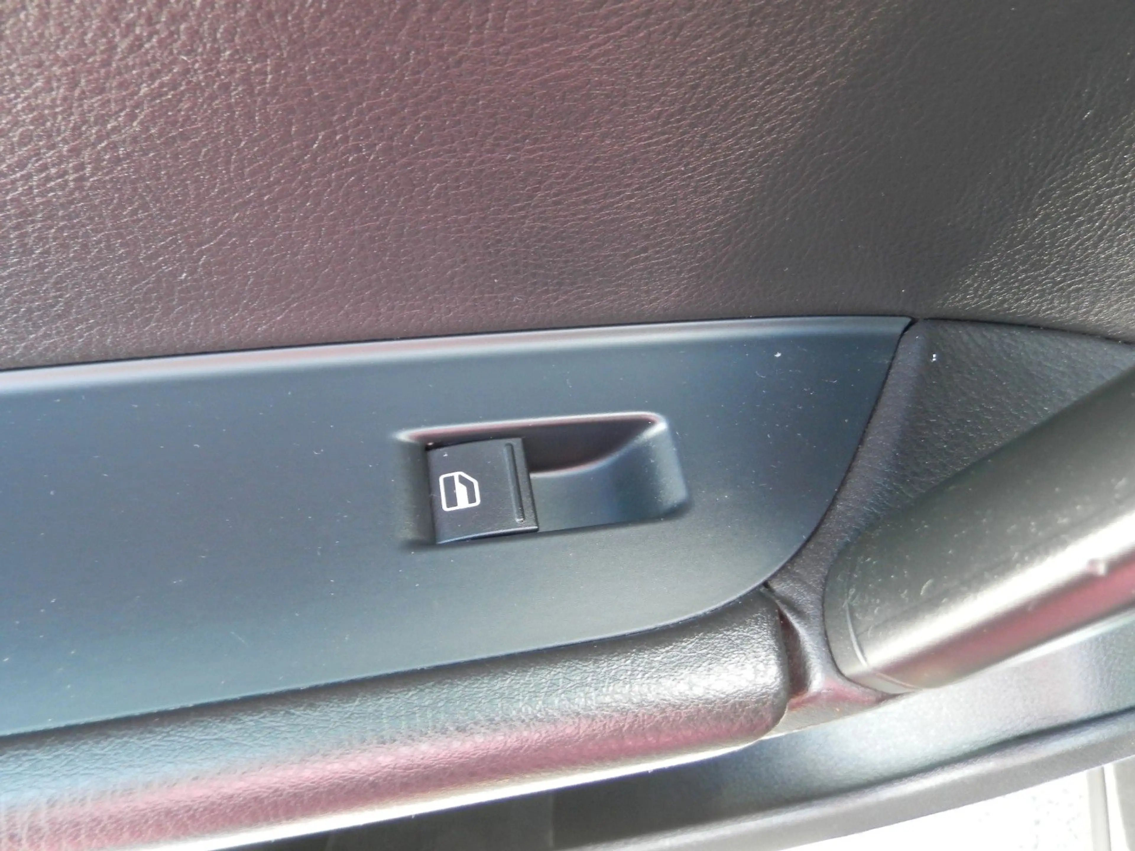 Volkswagen Touareg V6 TDI BMT"Bi-Xenon"Kamera"LED" — photo 9