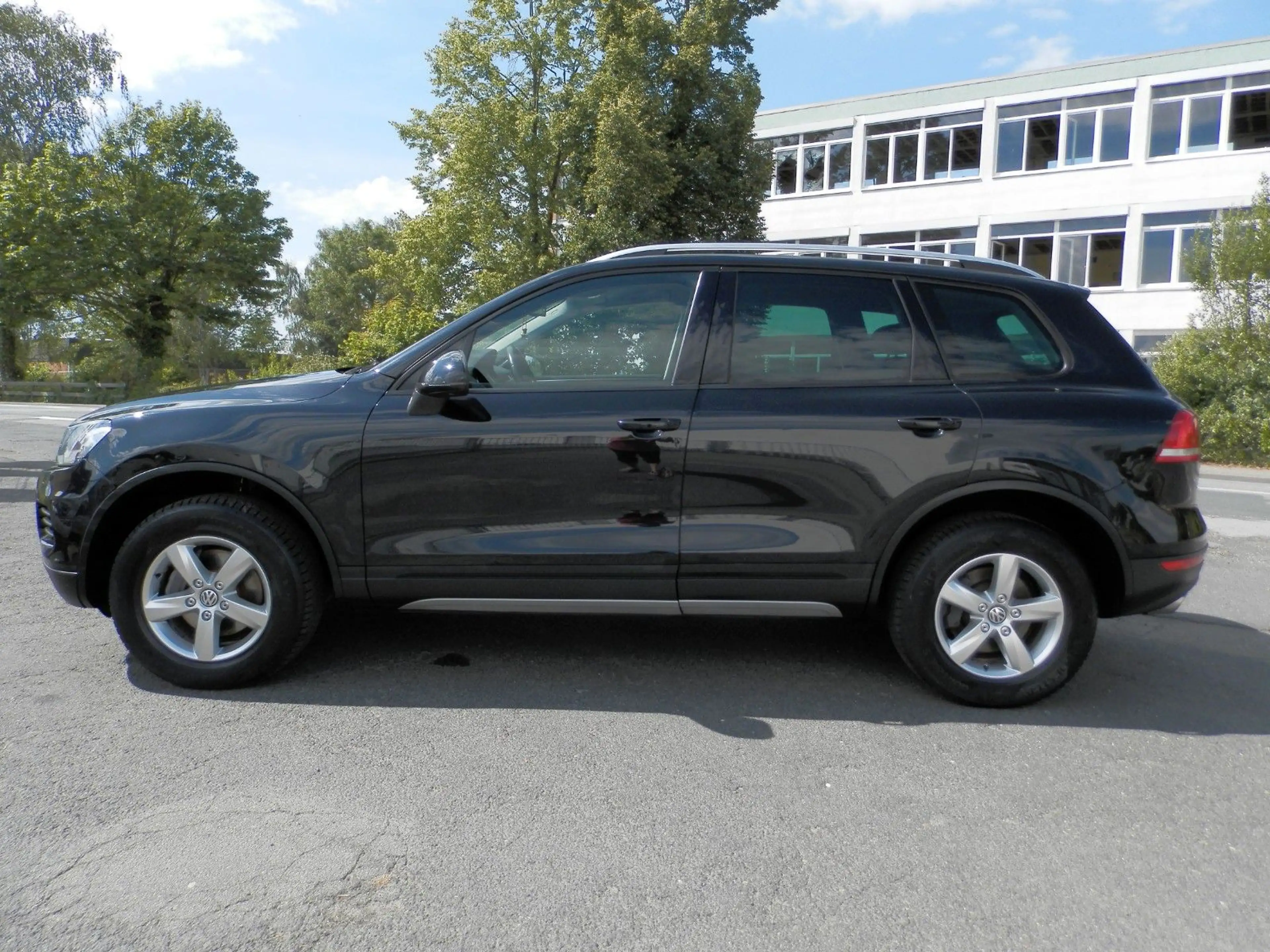 Volkswagen Touareg V6 TDI BMT"Bi-Xenon"Kamera"LED" — photo 15