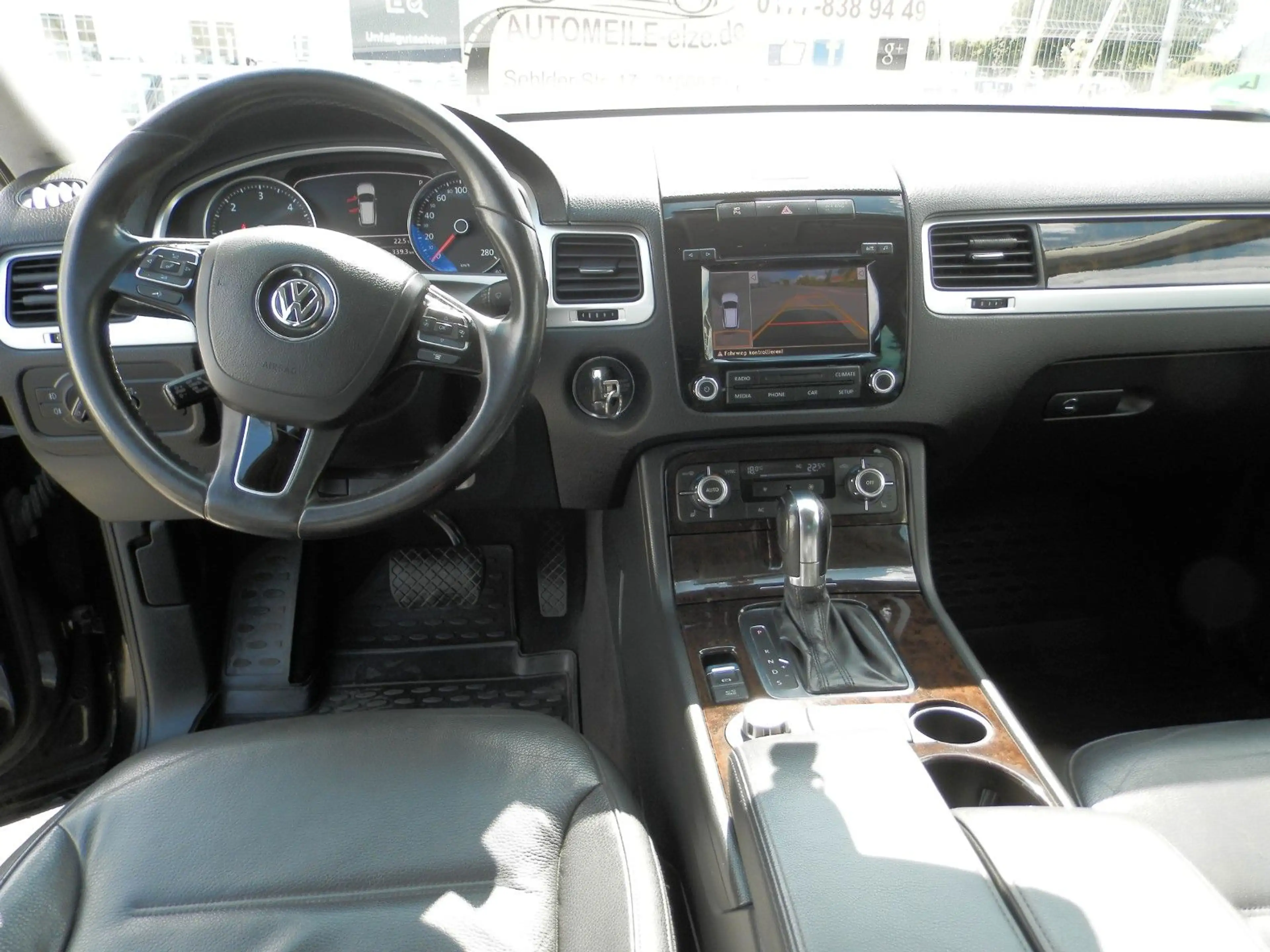 Volkswagen Touareg V6 TDI BMT"Bi-Xenon"Kamera"LED" — photo 6