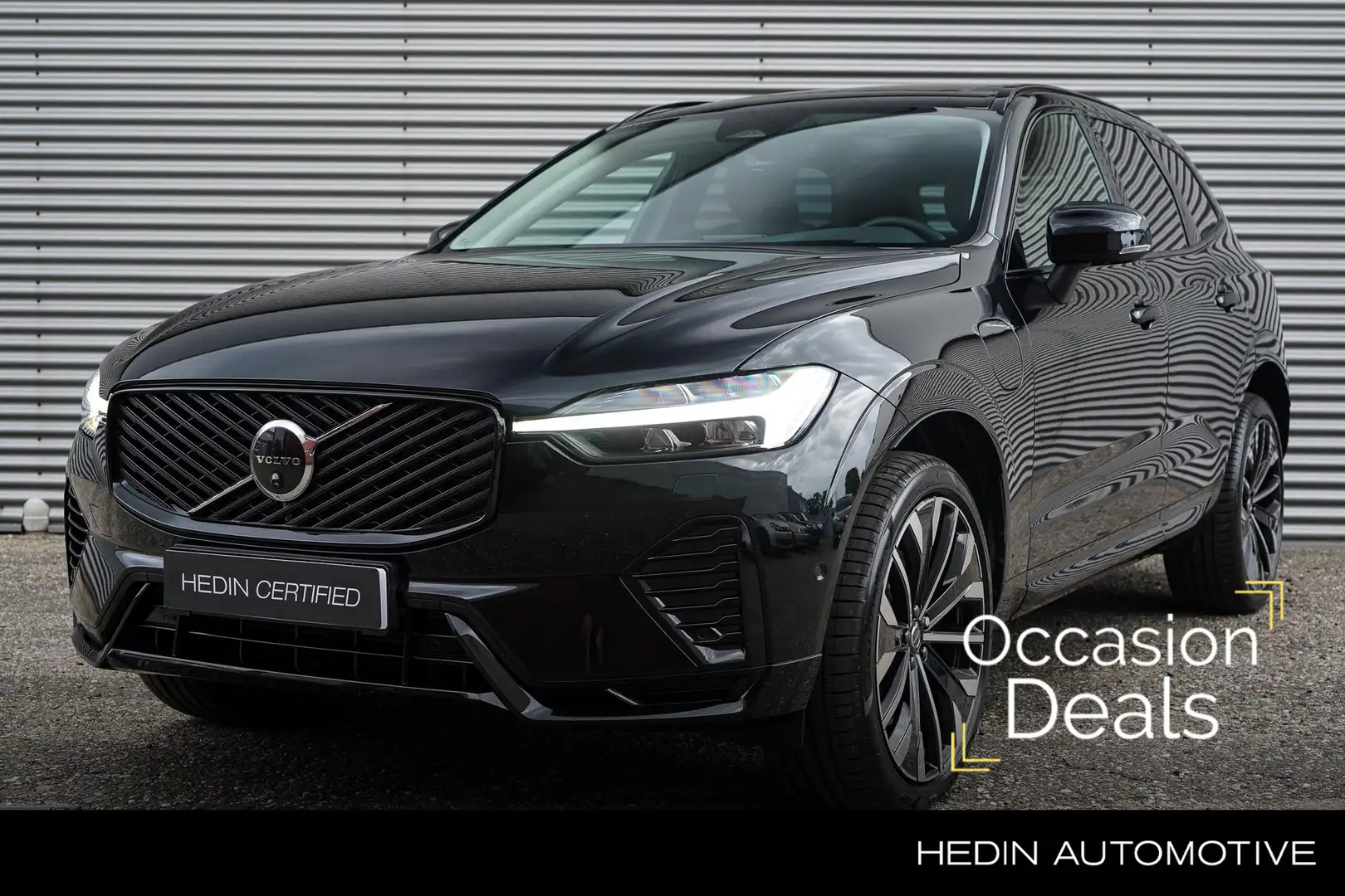 Volvo XC60 T8 455pk Plug-in hybrid AWD Ultra Dark | 2250 kg T Schwarz - 1