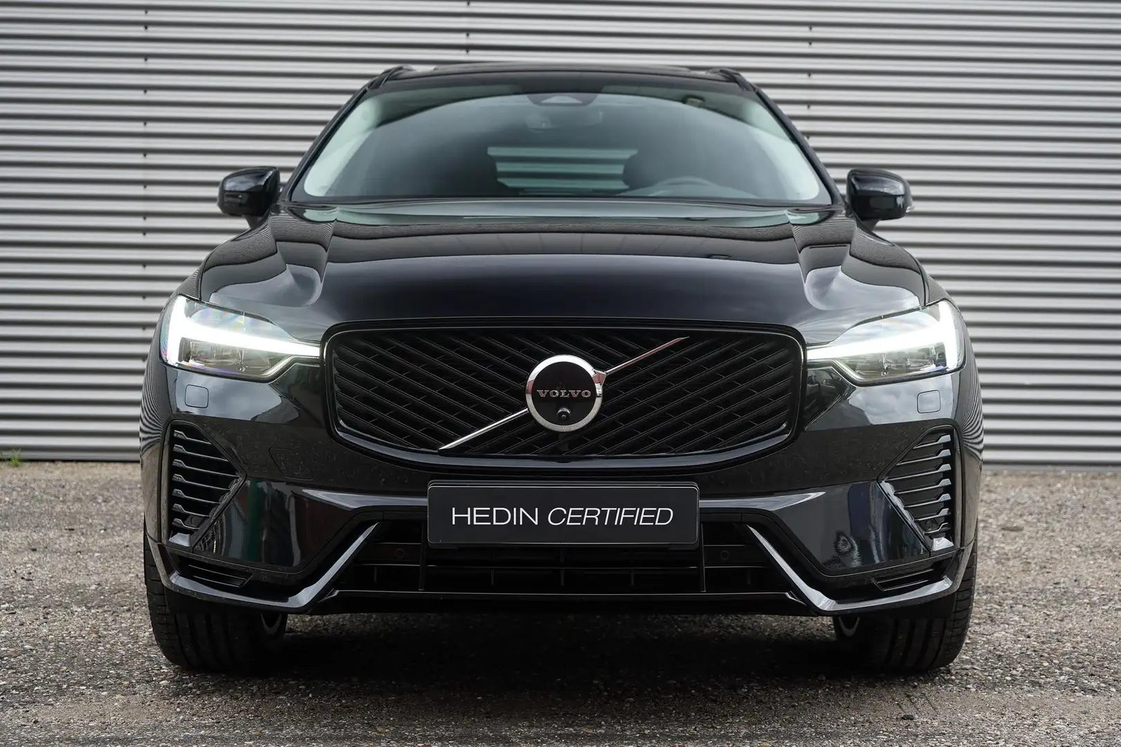 Volvo XC60 T8 Plug-in hybrid AWD Ultra Dark | 2250 kg Trekgew Noir - 2