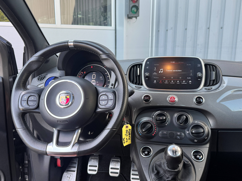 Abarth 595 595 1.4 T-Jet (EU6D) — photo 9