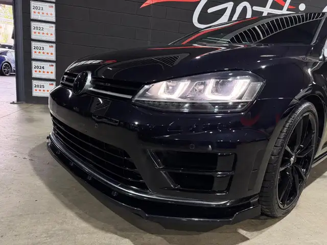 Volkswagen Golf view 6