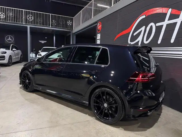 Volkswagen Golf view 5