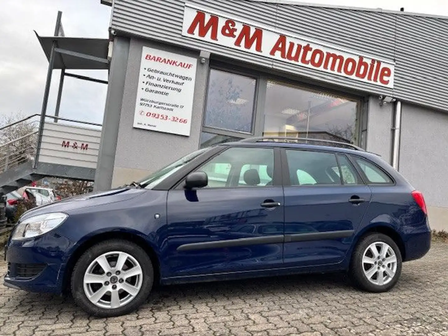 Skoda Fabia 1.2i Combi Special nur 31tkm *Klima+1.HD* Blau - 1