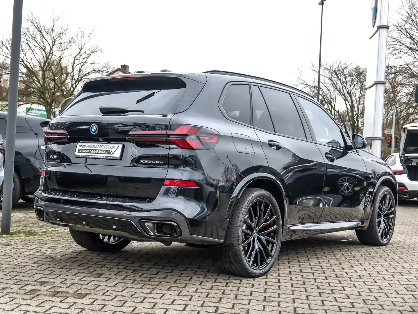 BMW X5 xDrive50e M Sport Pro 2-Achs Luftfed. AHK HuD PA P Schwarz - 2