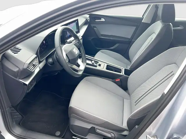 Seat Leon view 9