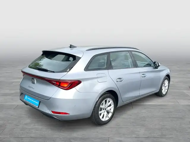 Seat Leon view 5