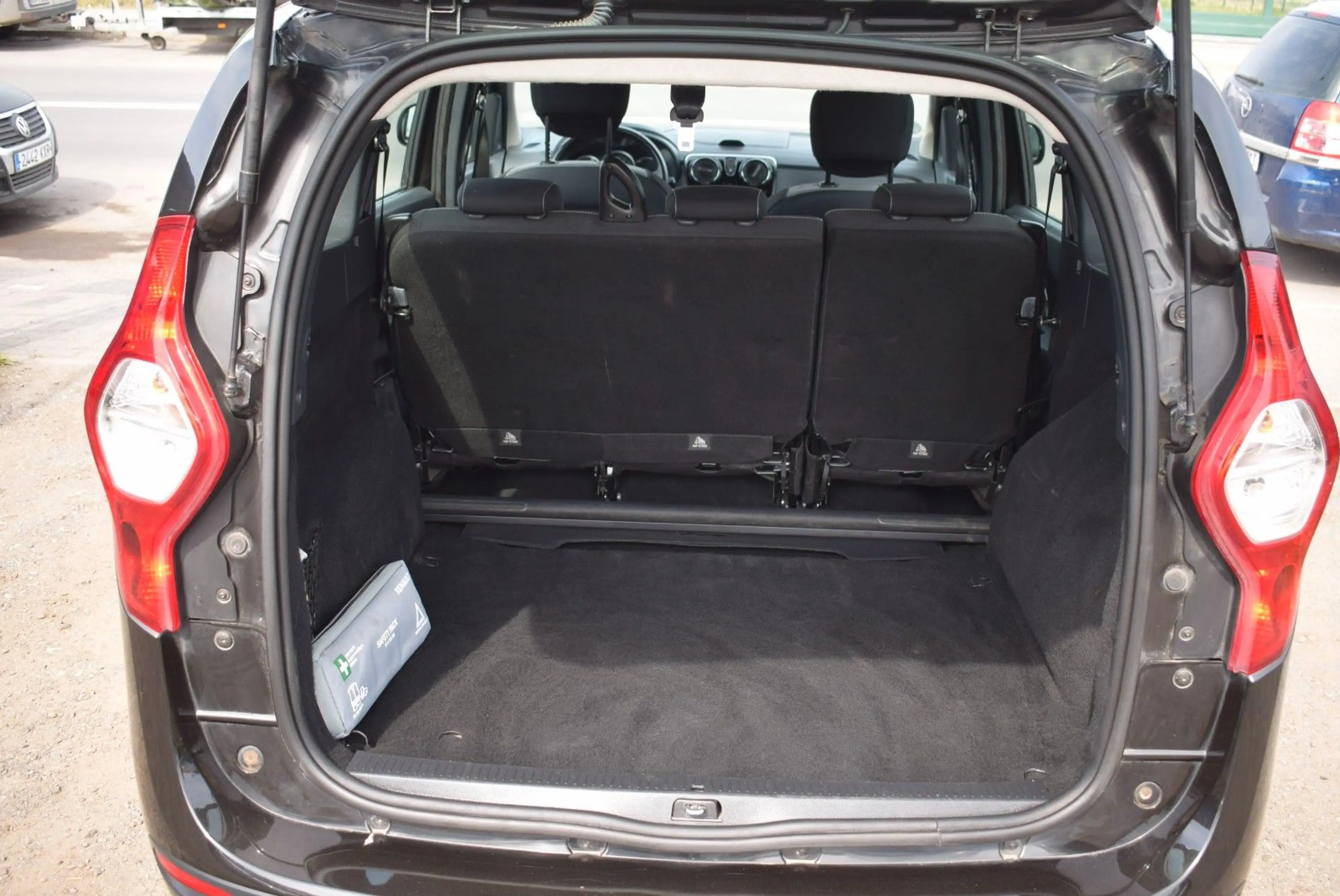 Dacia Lodgy Stepway — photo 9