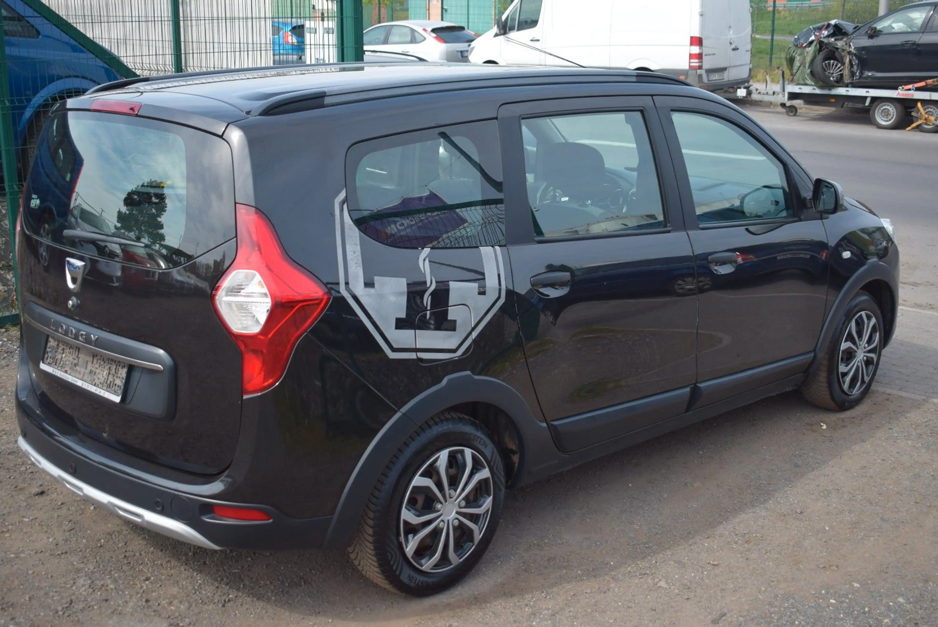 Dacia Lodgy Stepway — photo 5