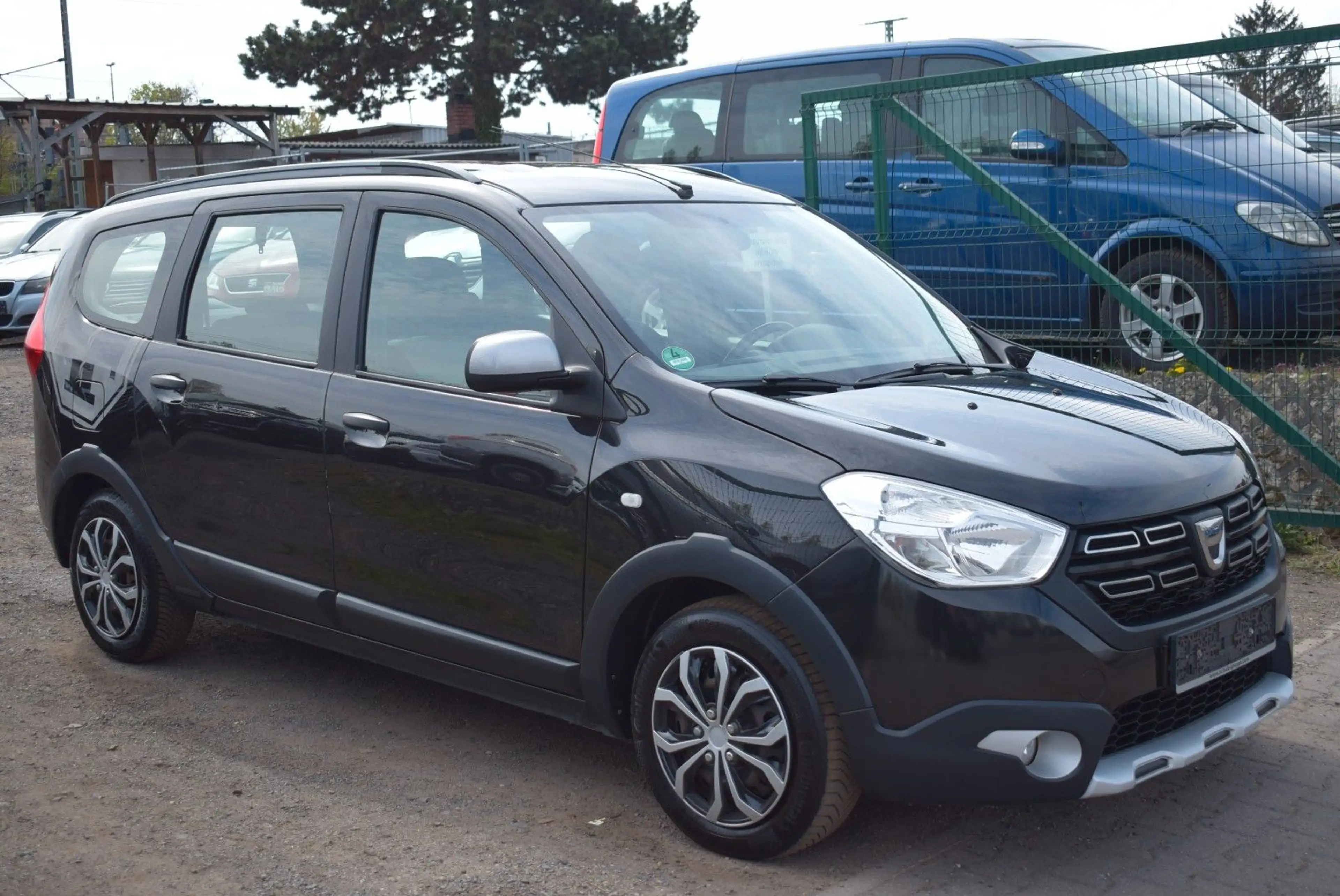 Dacia Lodgy Stepway — photo 3