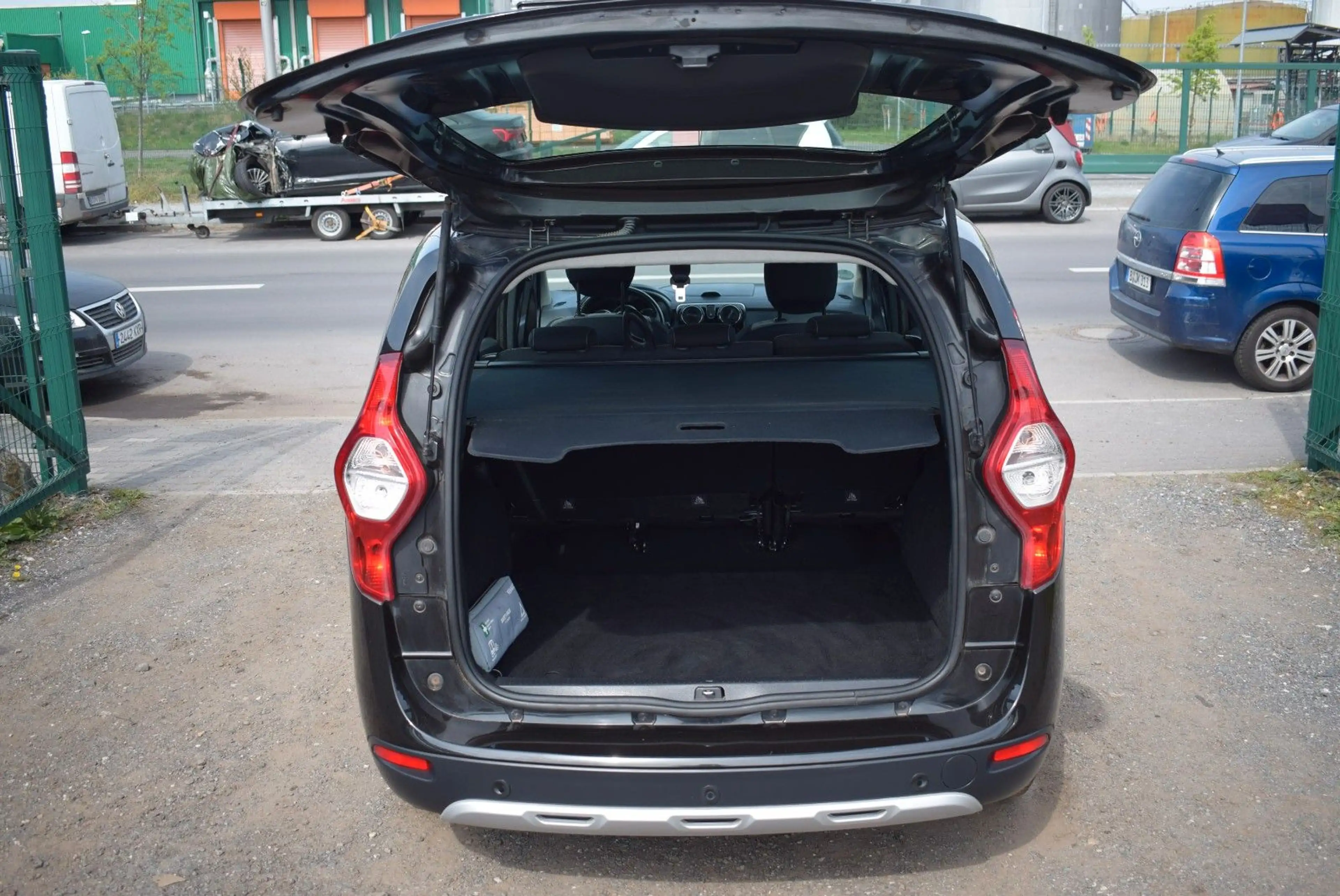 Dacia Lodgy Stepway — photo 8