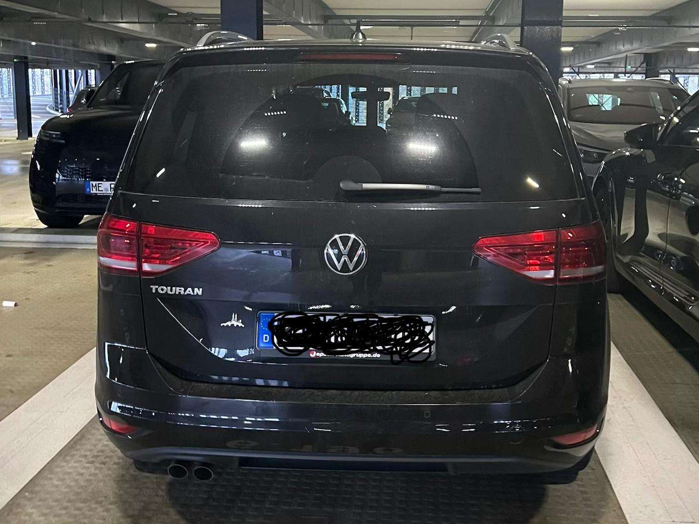 Second hand Volkswagen Touran 2.0