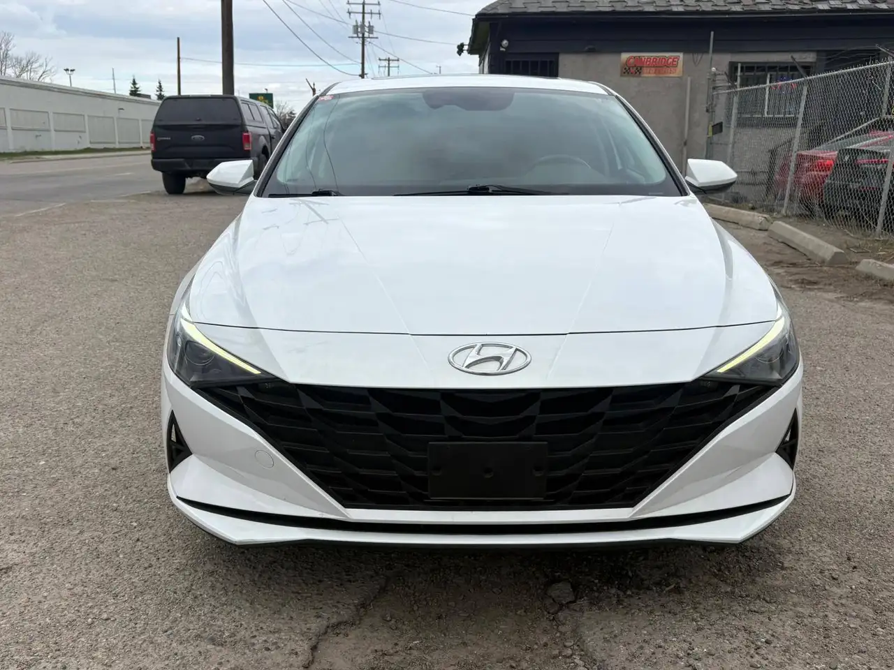 Hyundai ELANTRA снимка Hyundai ELANTRA