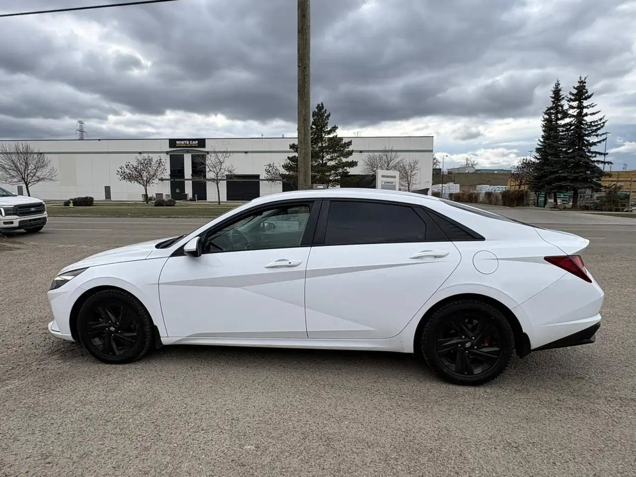 Hyundai ELANTRA снимка Hyundai ELANTRA