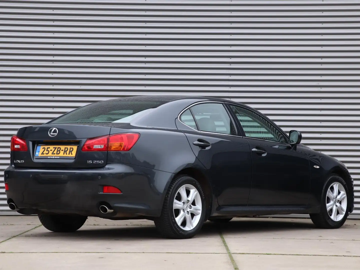 Lexus IS 250 Business Automaat *Dealeronderh.*Leder* Grau - 2