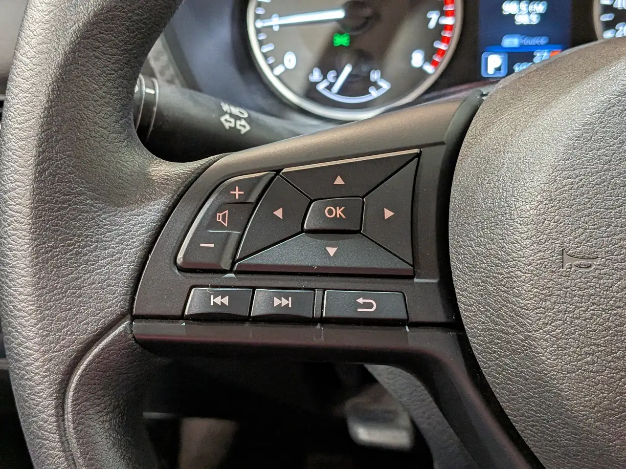 Nissan Sentra снимка Nissan Sentra