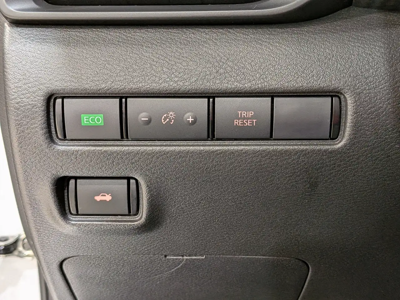 Nissan Sentra снимка Nissan Sentra