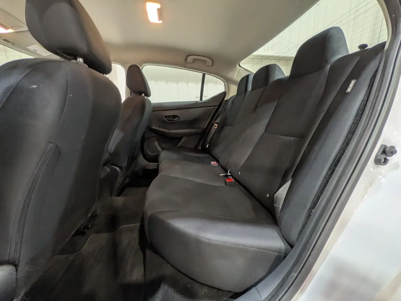 Nissan Sentra снимка Nissan Sentra
