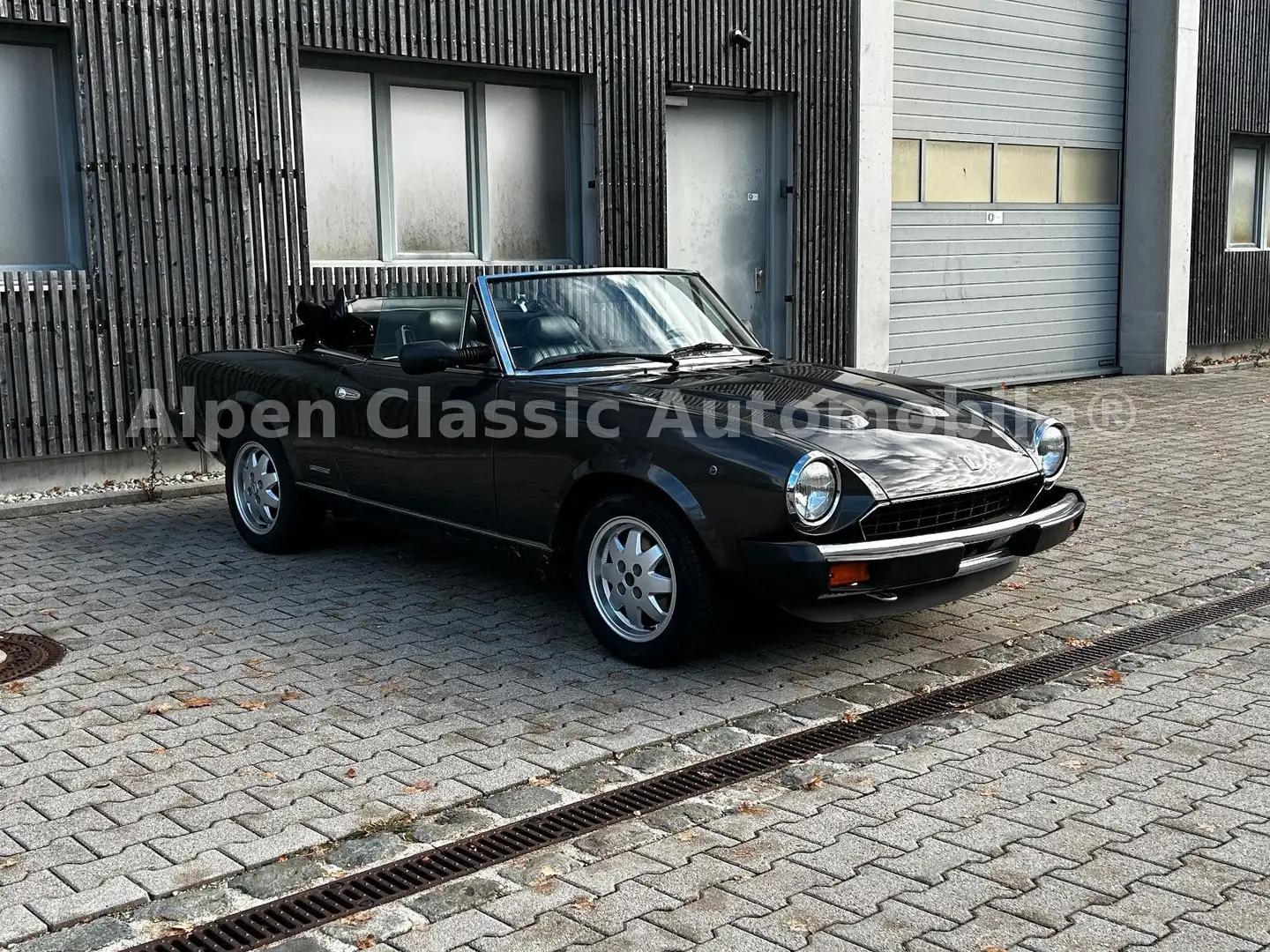 Fiat 124 Spider Radio, Restauriert Gris - 1