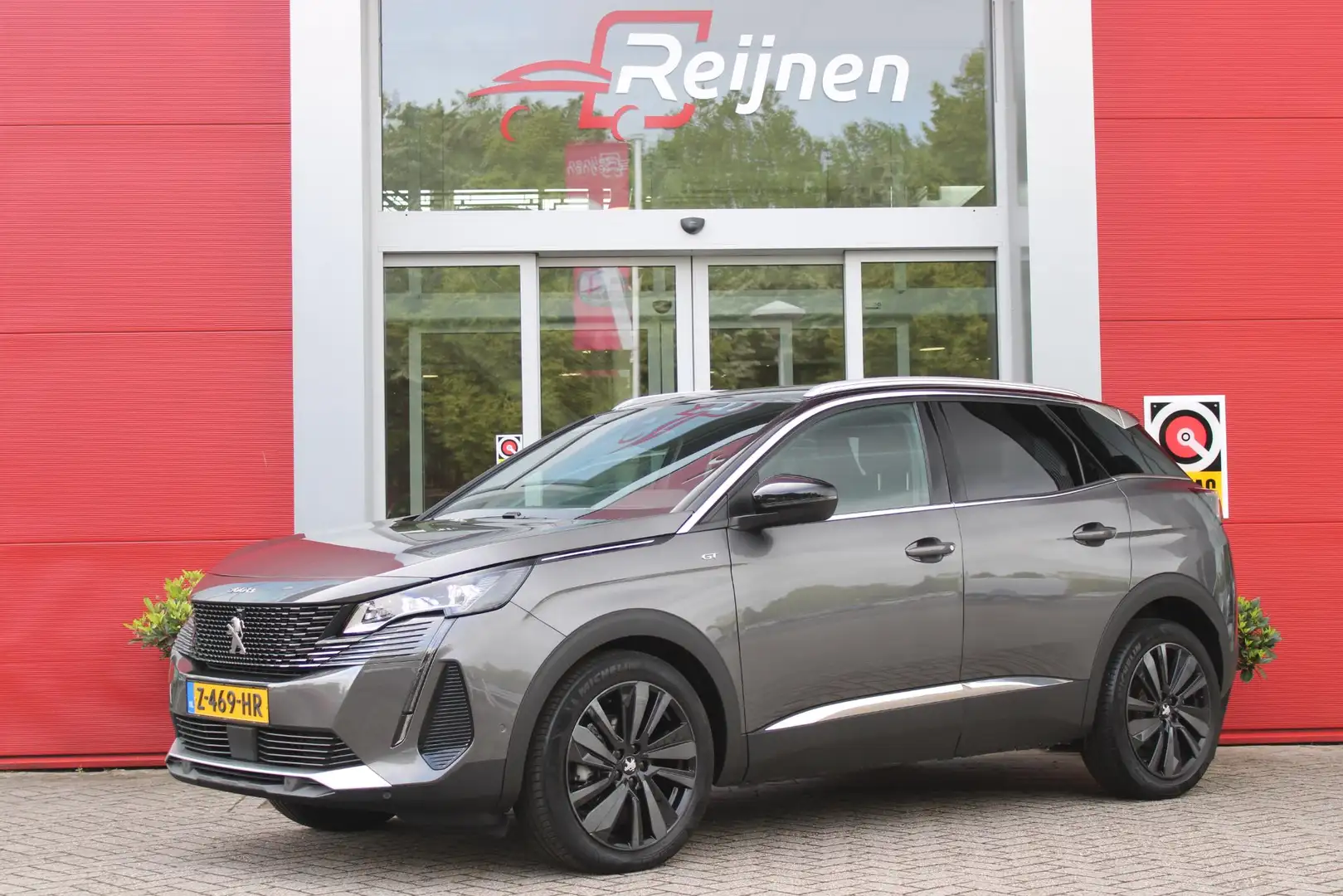 Peugeot 3008 1.2 Hybrid 136 GT | 360° CAMERA | NAVIGATIE | ADAP Grijs - 1