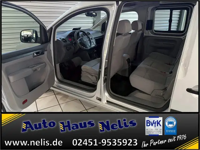 Volkswagen Caddy view 8