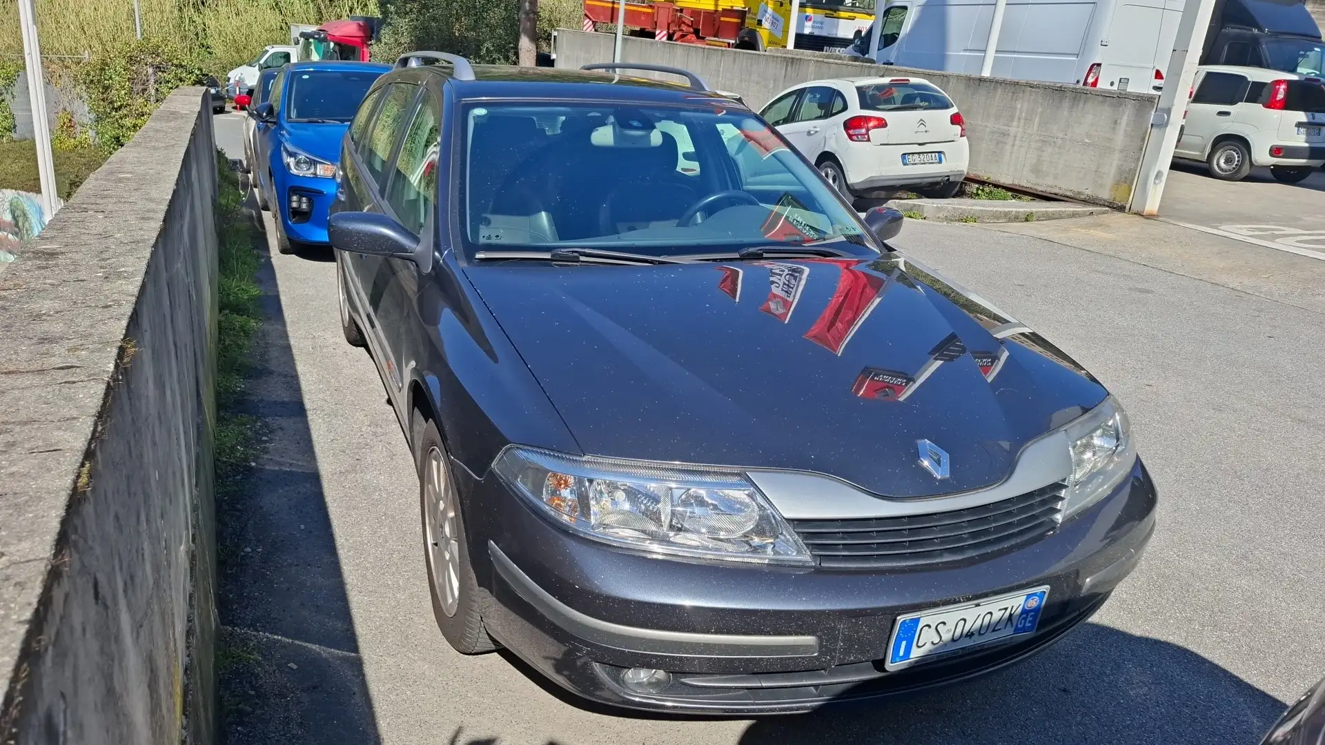 Renault Laguna Grandtour 1.9 dci Privilege Luxe 120cv - 2
