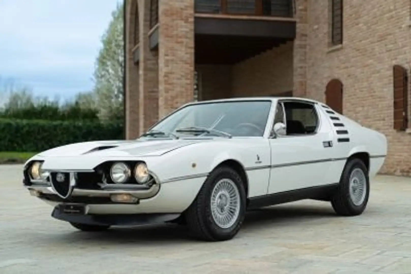 Alfa Romeo Montreal Weiß - 2