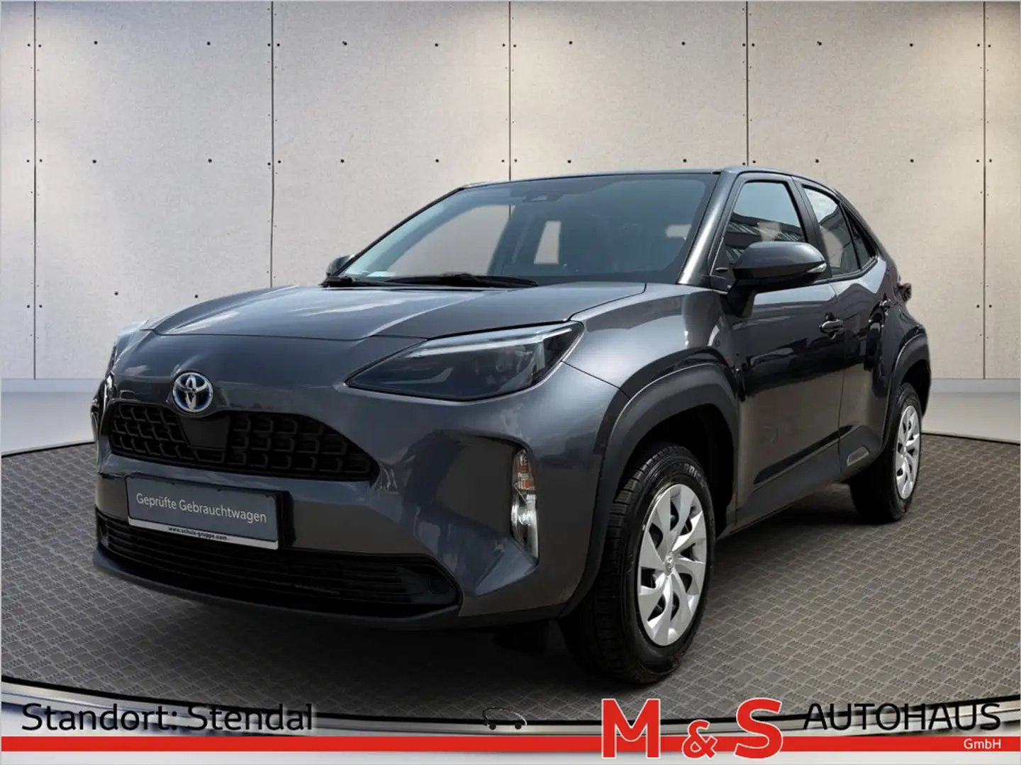 Toyota Yaris Cross 1.5 Hybrid FWD Business Edition Gris - 1