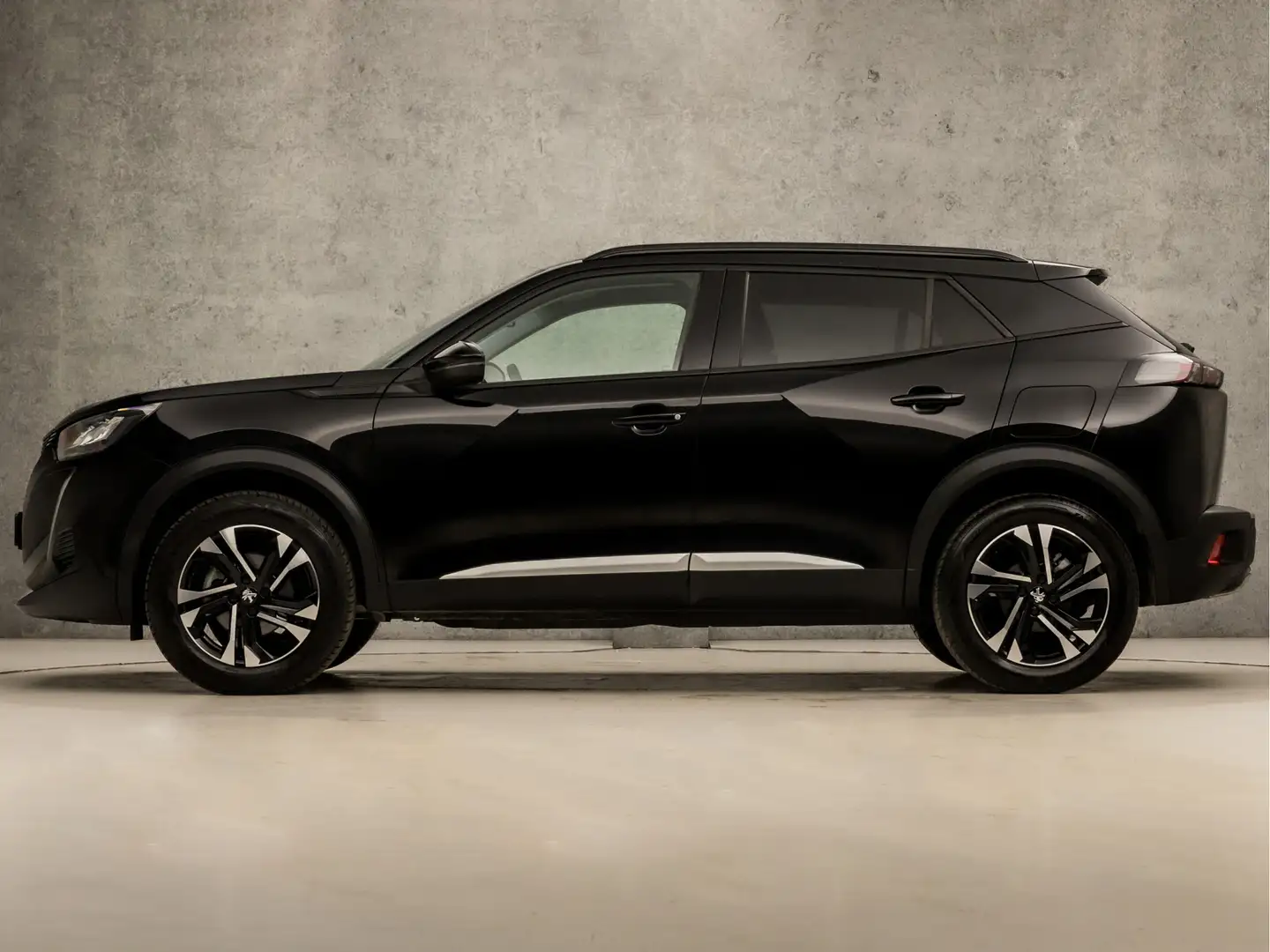 Peugeot 2008 1.2 PureTech Allure Sport 131Pk Automaat (APPLE CA Zwart - 2