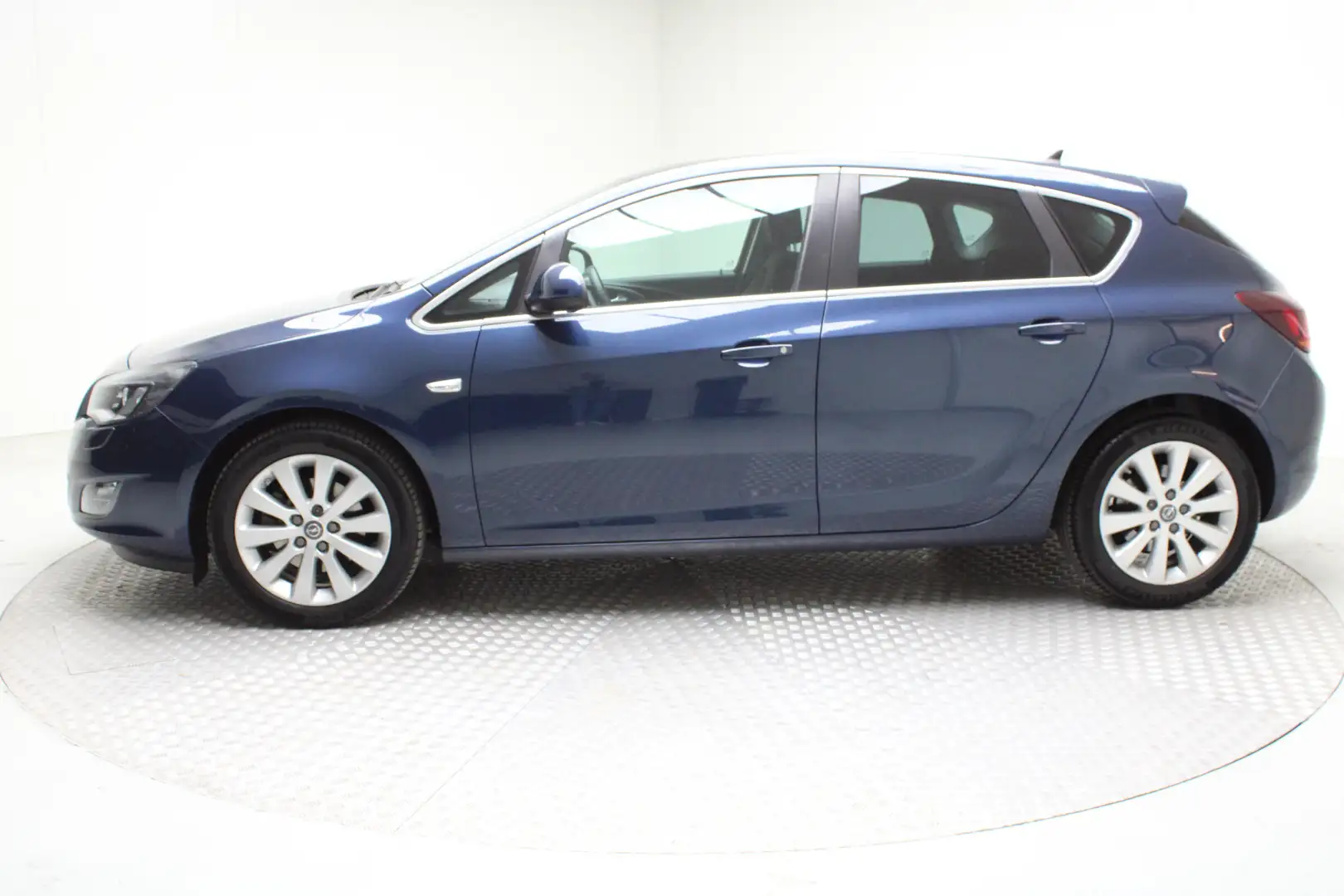 Opel Astra 1.6 Turbo Cosmo | automaat | 1ste eigenaar en deal Blu/Azzurro - 2