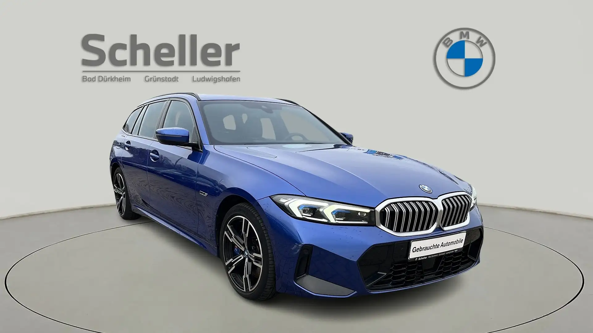 BMW 330 e xDrive Touring M Sportpaket Head-Up DAB Blau - 2