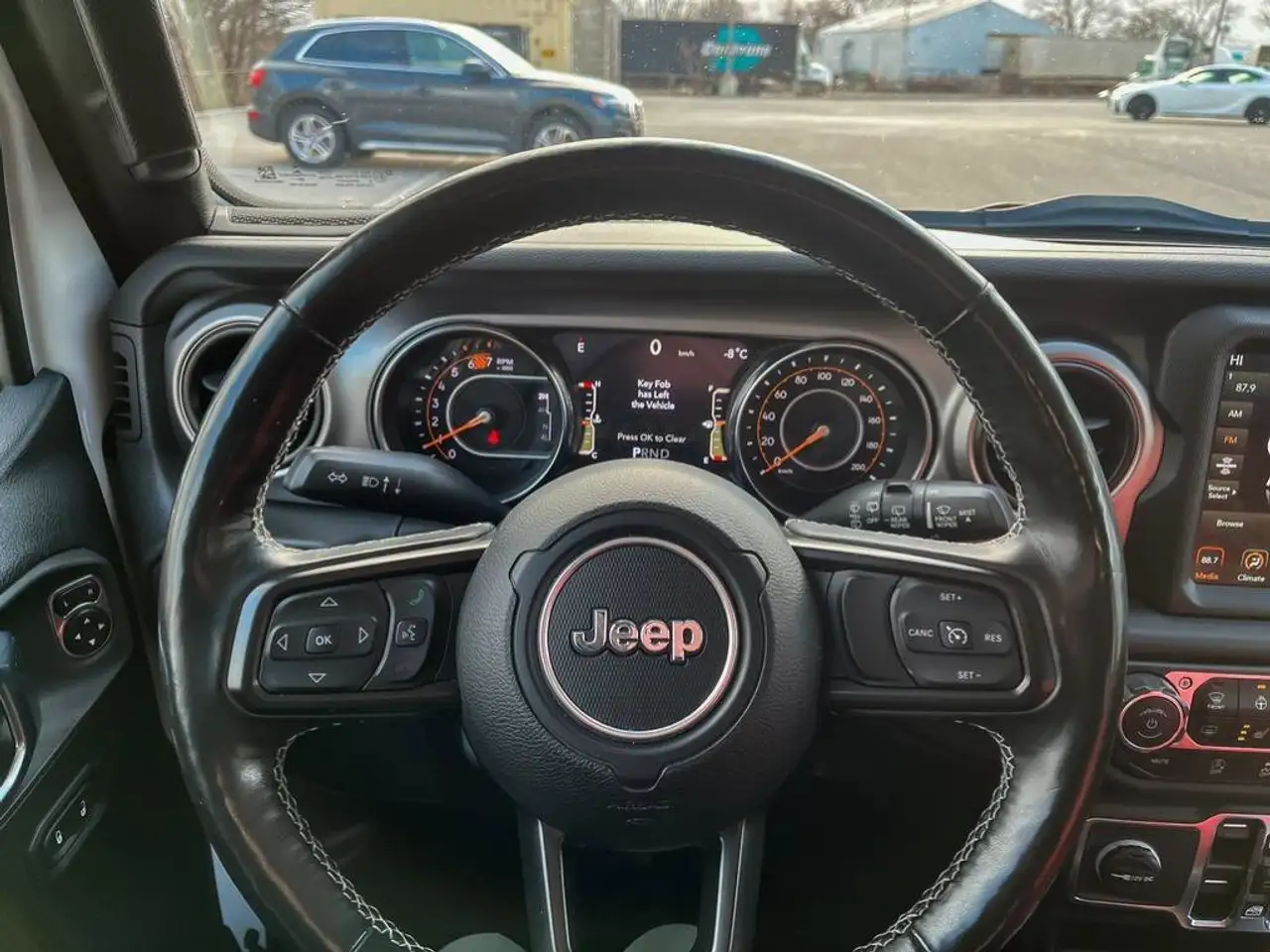 Jeep Wrangler снимка Jeep Wrangler