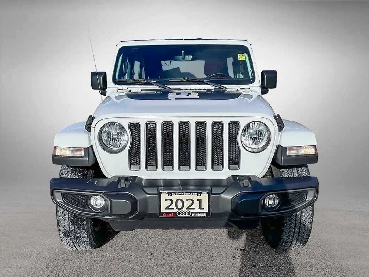 Jeep Wrangler снимка Jeep Wrangler