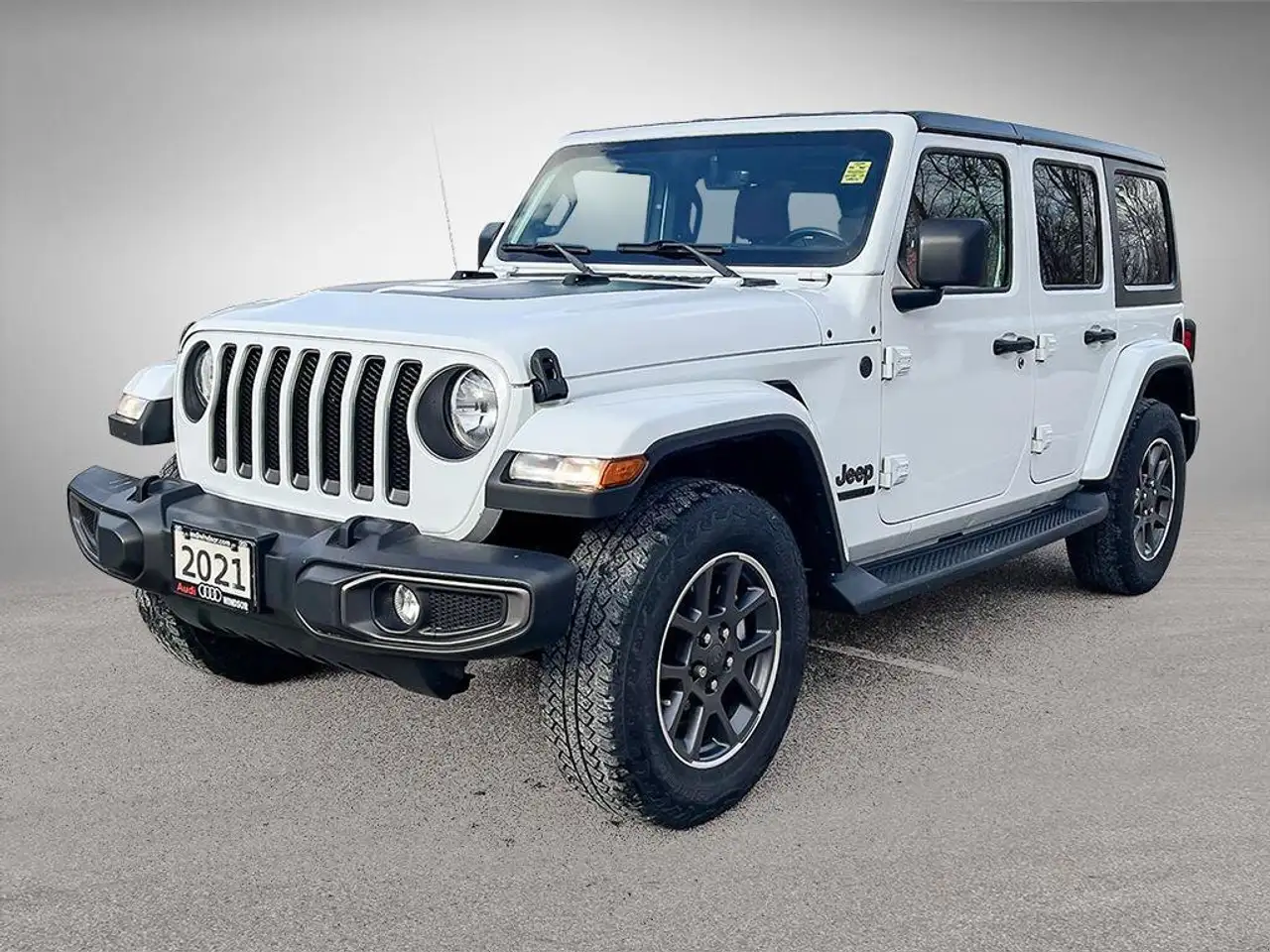 Jeep Wrangler снимка Jeep Wrangler