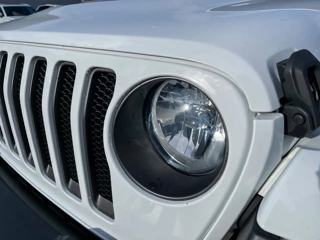 Jeep Wrangler снимка Jeep Wrangler