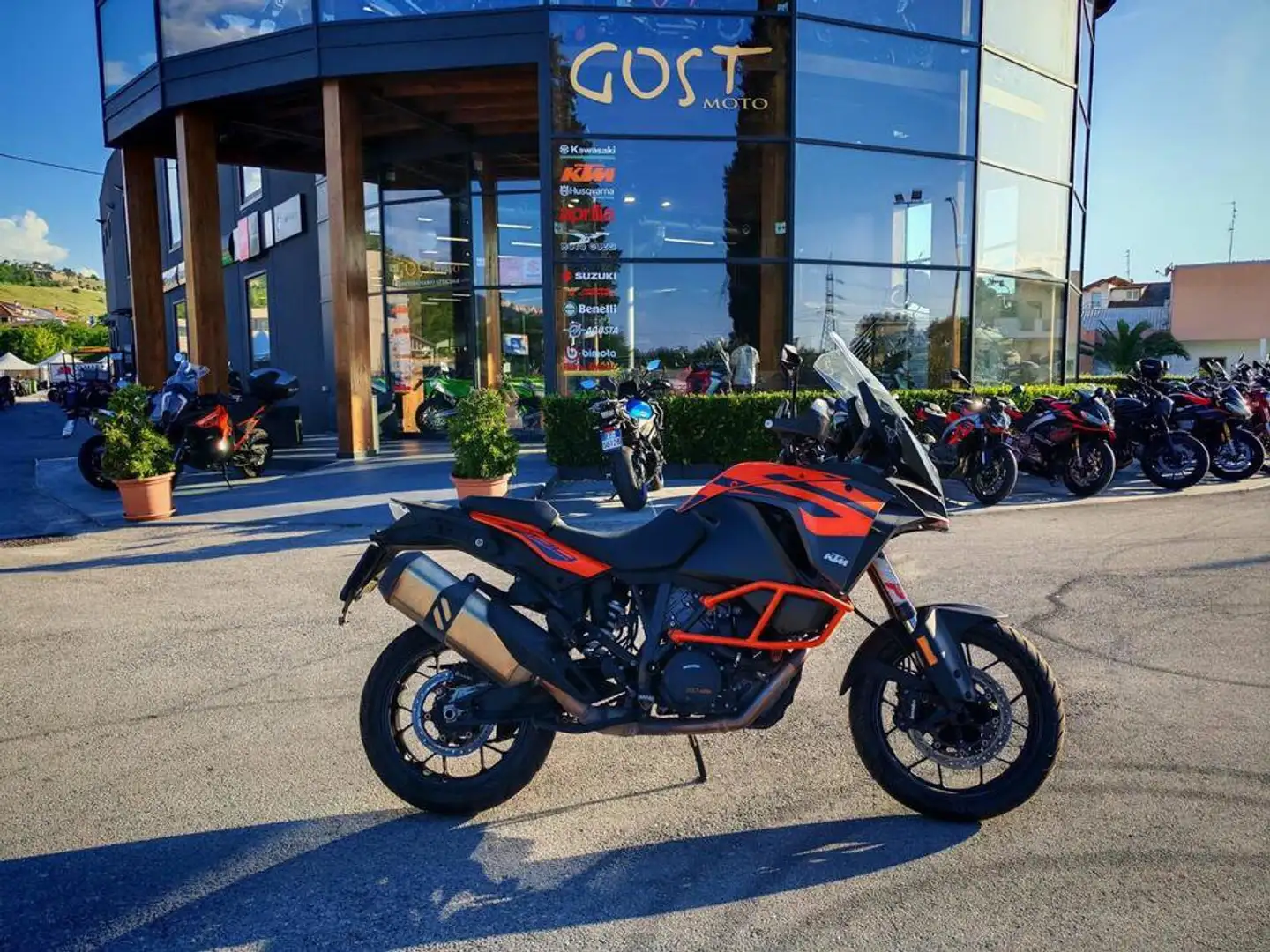 KTM 1290 Super Adventure - 1