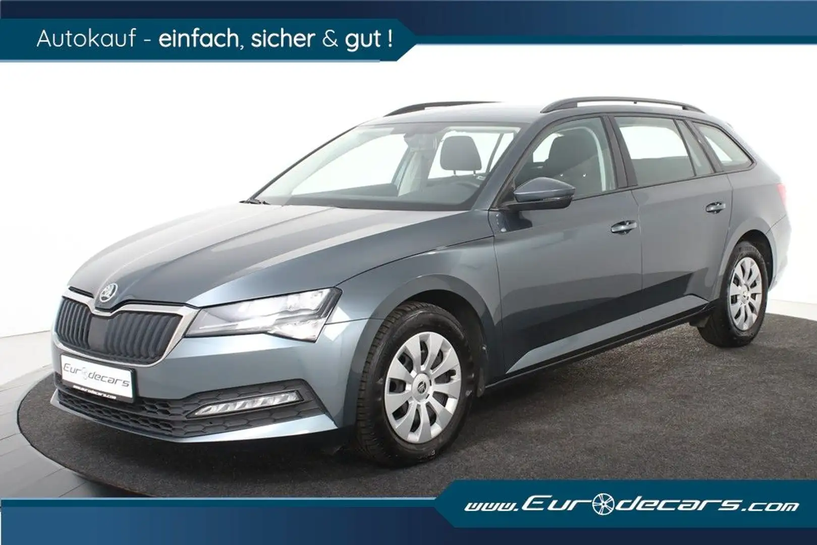 Skoda Superb Combi 1.5 TSi *1.Hand*Navi-Carplay*AHK* Grijs - 1