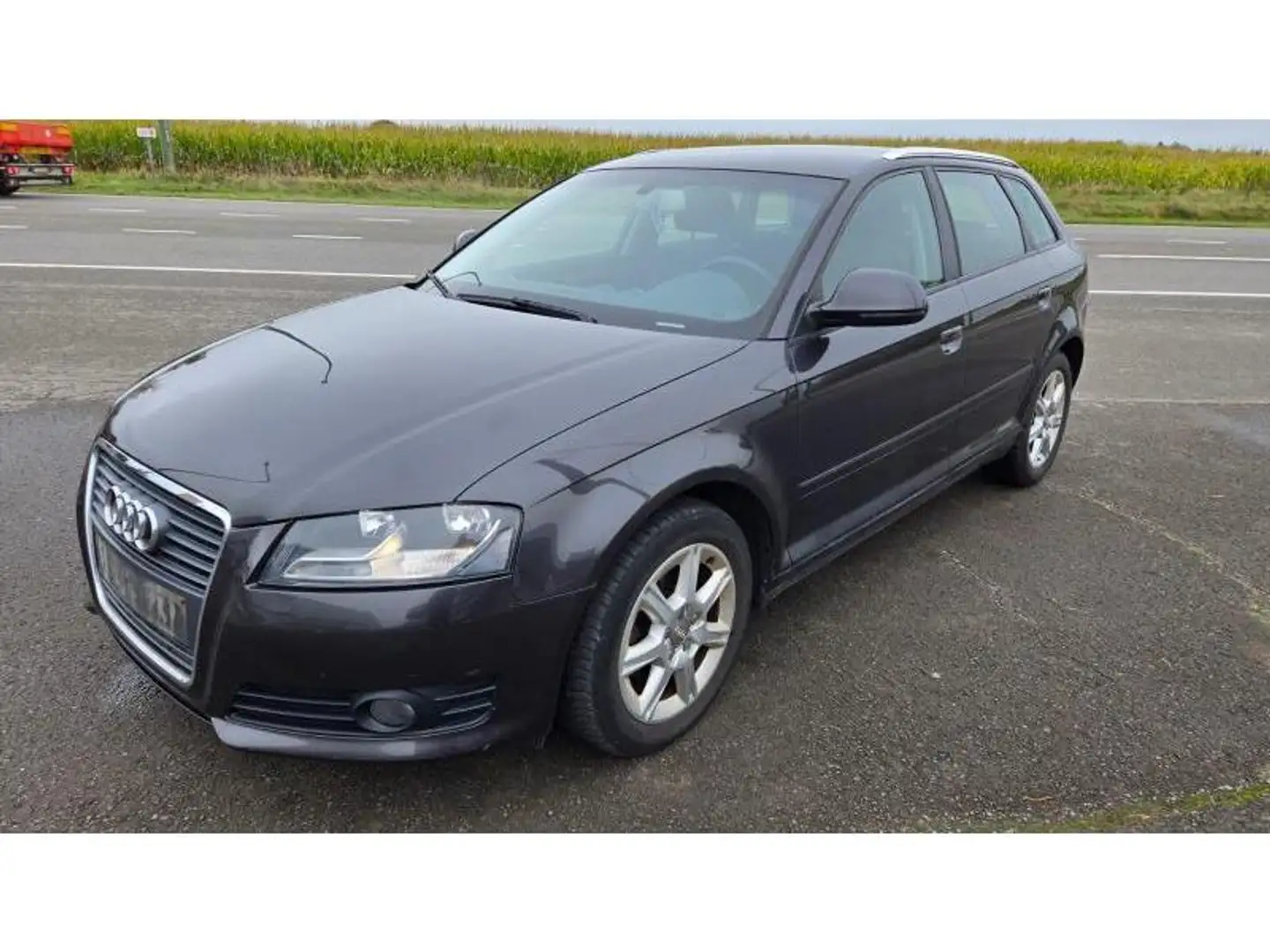 Audi A3 1.9 TDI PRIX MARCHAND-EXPORT Gris - 1