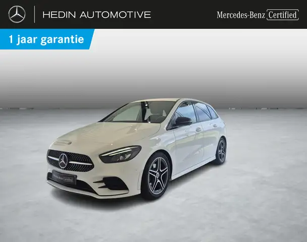 Mercedes-Benz B 200 AMG Line | Night Pack | Dodehoekassistent | Verwar