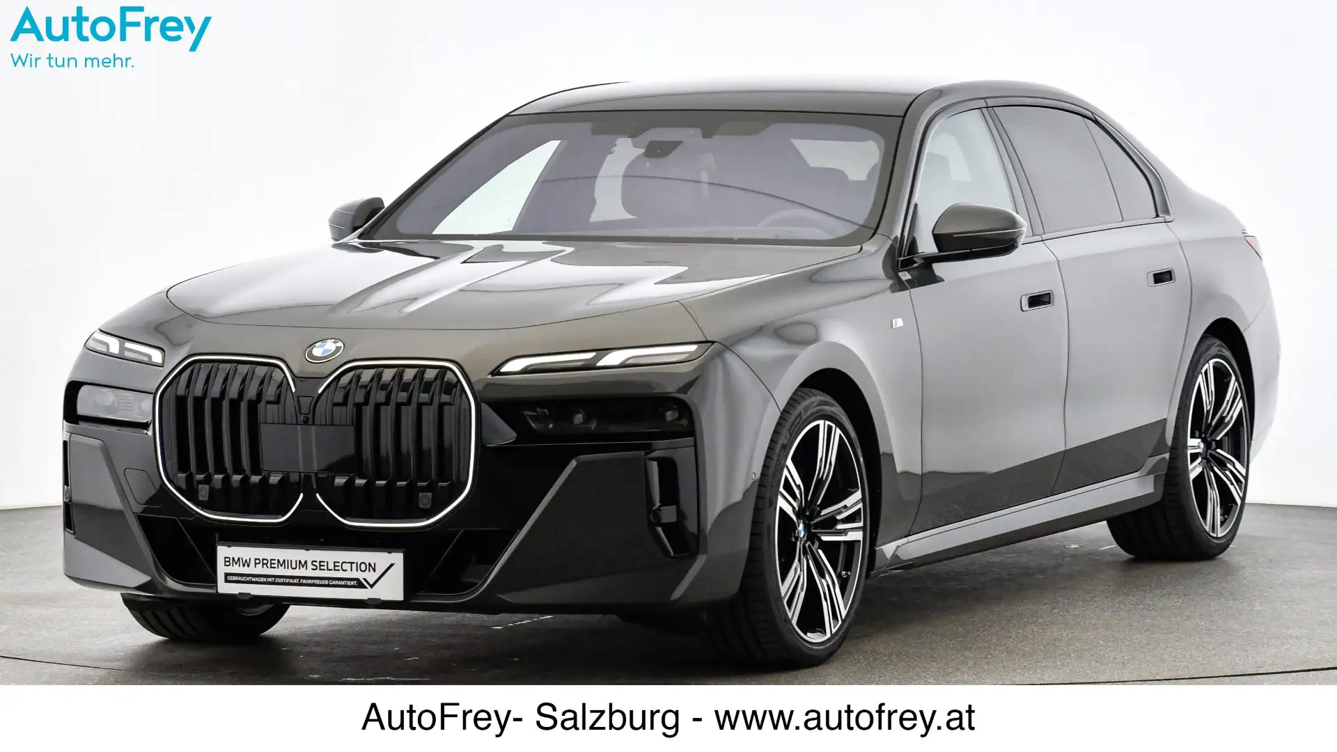 BMW 740 d xDrive Grau - 1